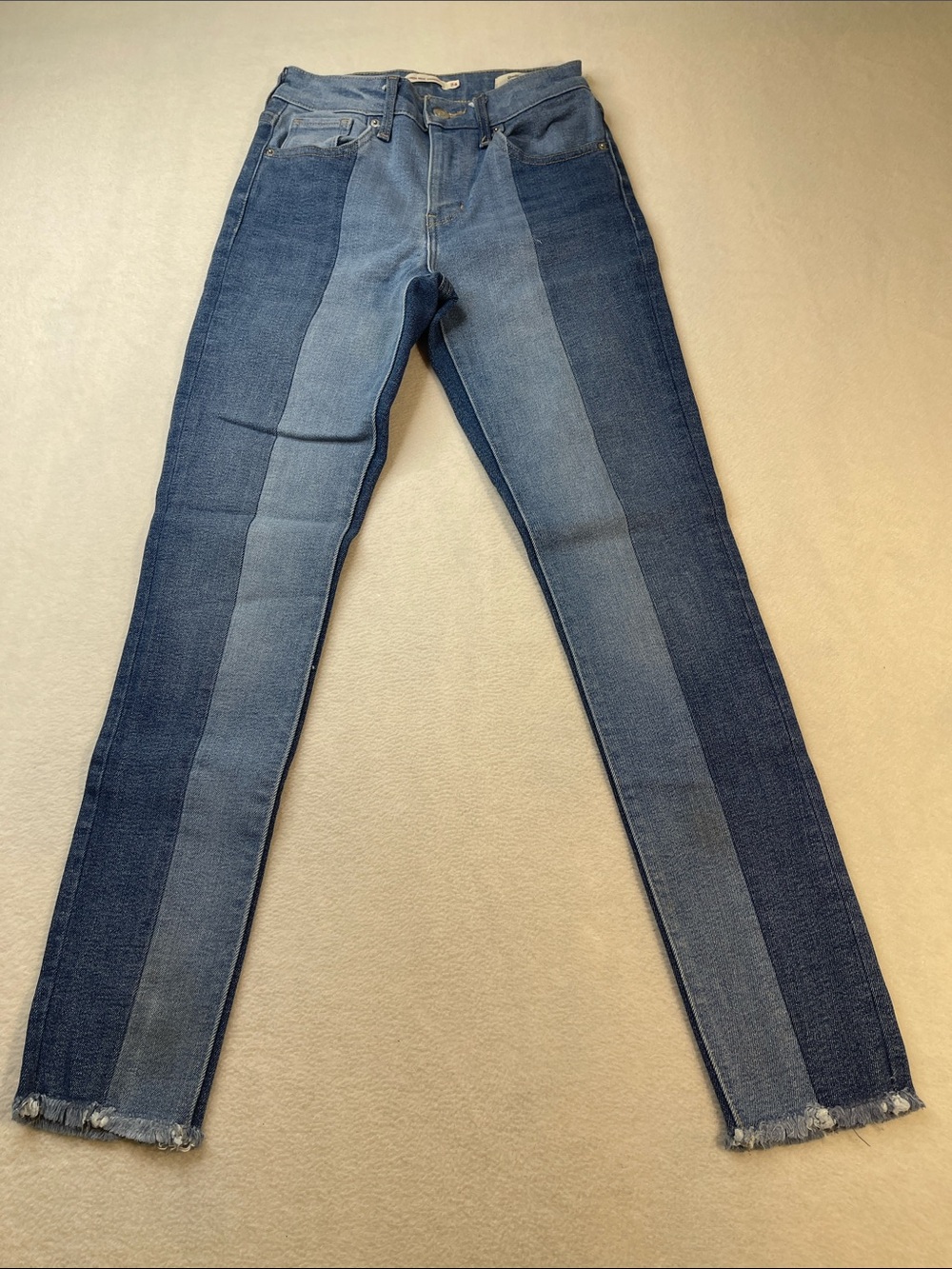 LEVIS 721 HIGHRISE SKINNY Women’s Two-Tone Blue Jeans Size 24